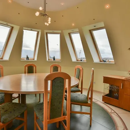 Promenada Apartment *